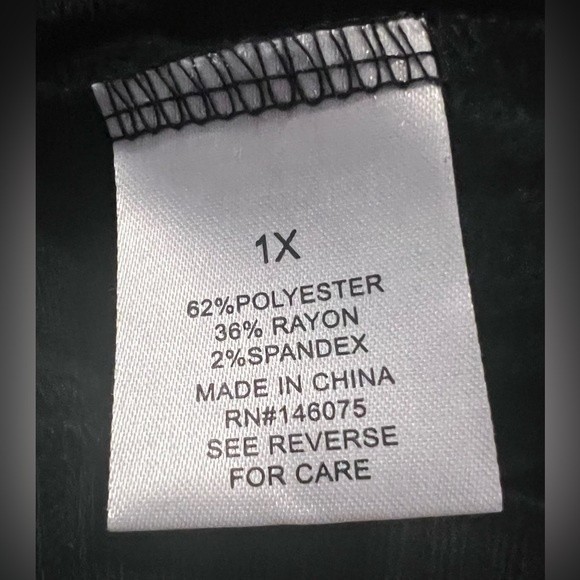 Sweet Romeo Top Black Waffle Knit Oversized Henley Nordstrom Women’s Size 1X NEW - Picture 9 of 9